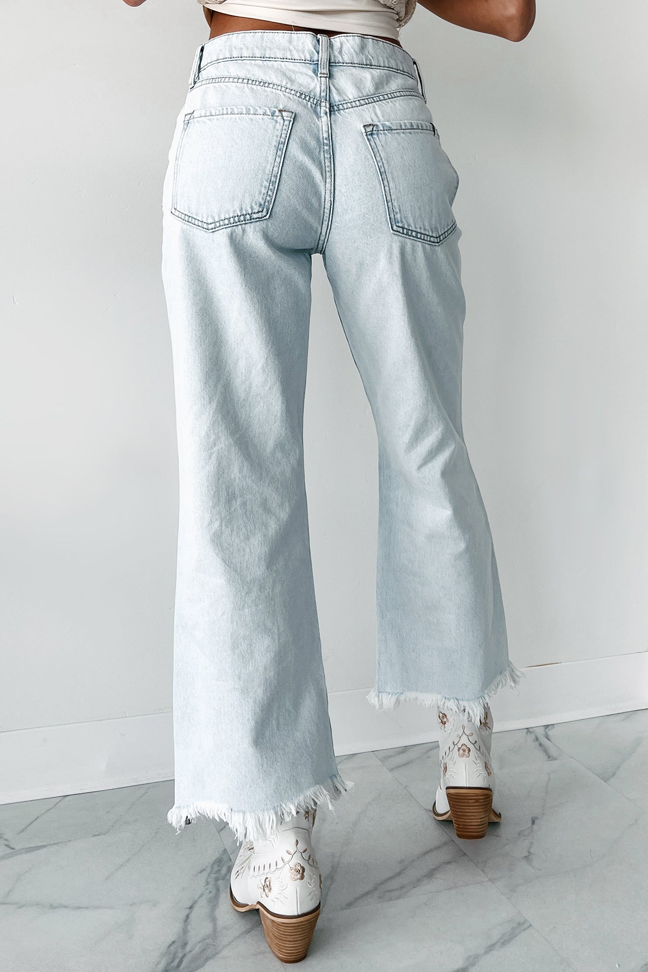 DOORBUSTER Anthony High Rise Distressed Sneak Peek Crop Jeans (Light Acid)