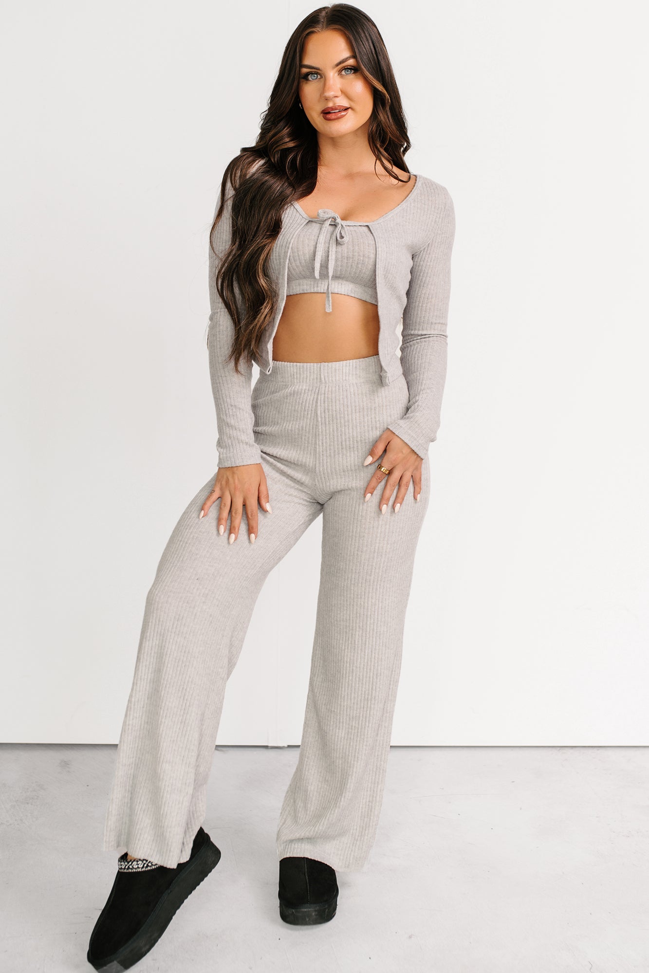Friendly Reminder Three Piece Lounge Set (Grey)