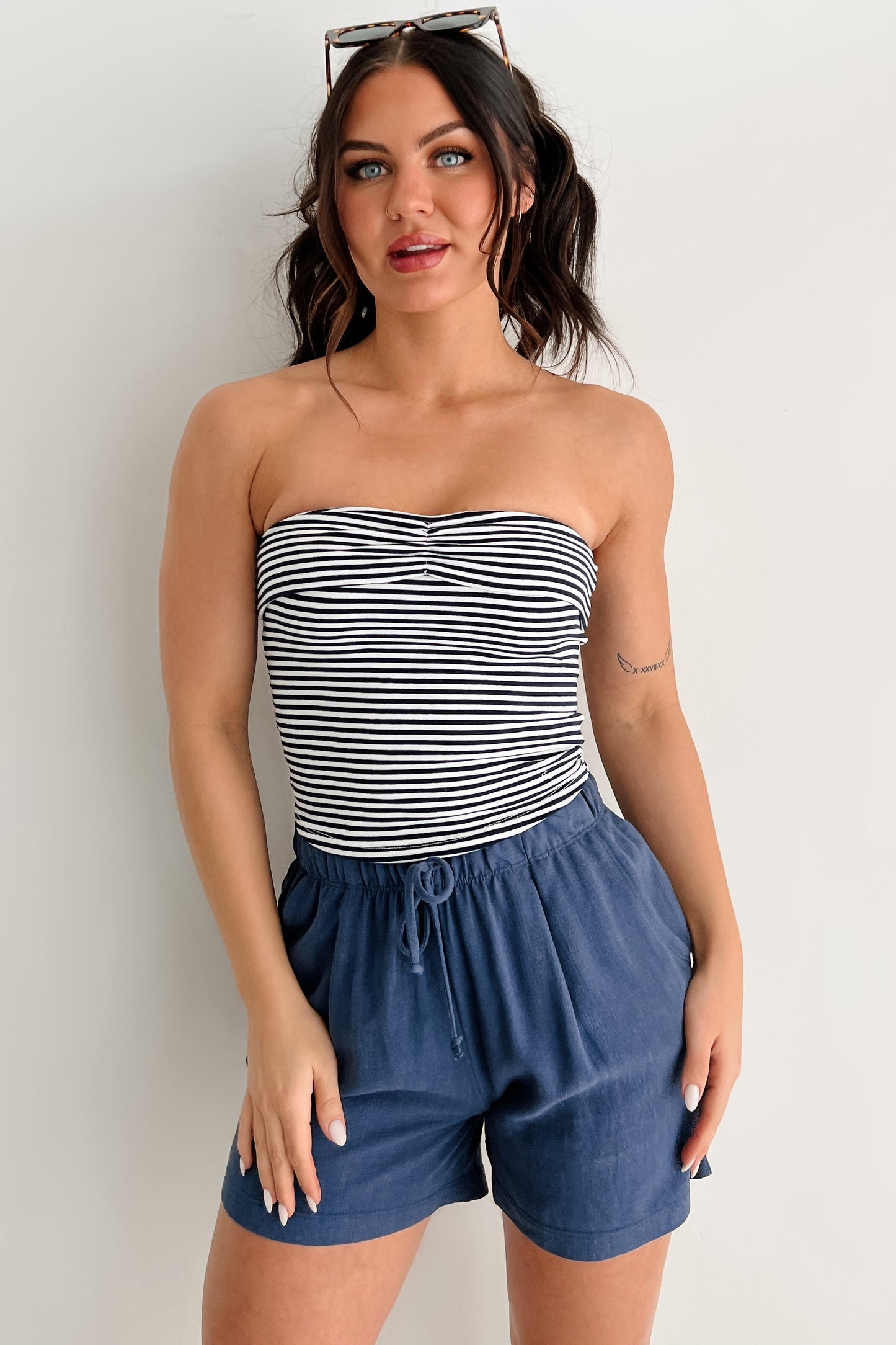 Weekend Vibes Striped Tube Top (Navy/White)
