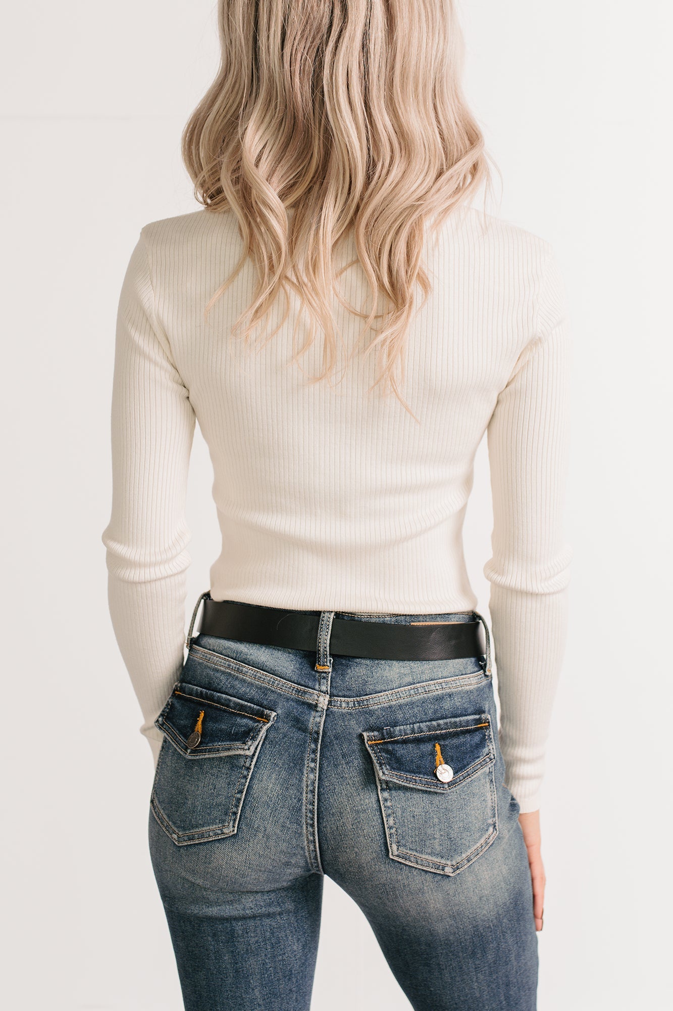 Born Sweet V Neck Ribbed Knit Top (Cream)