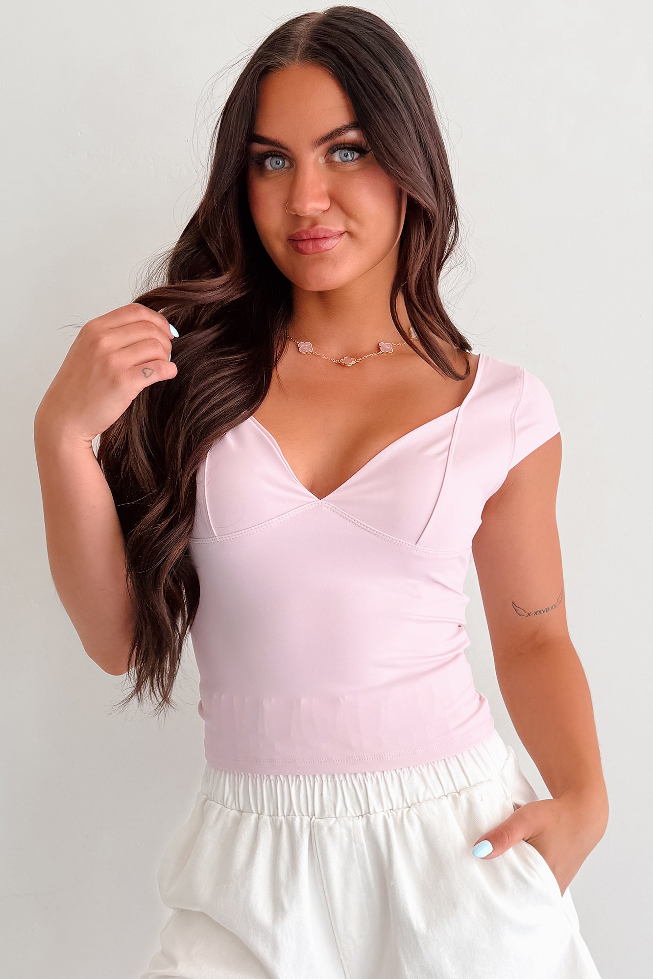 Off-Duty Glow Sweetheart Cap Sleeve Top (Baby Pink)