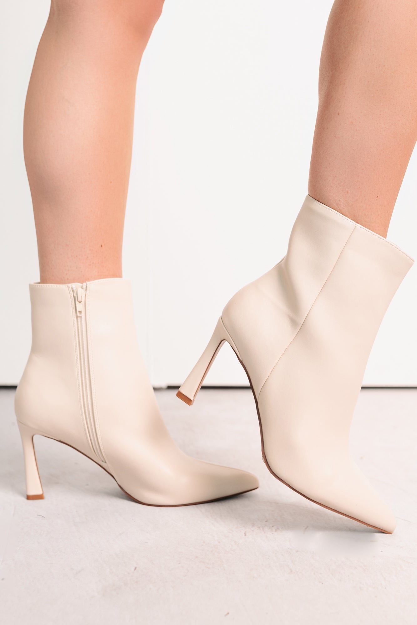 Queen Status Pointed Toe Heeled Booties (Ivory Matte)