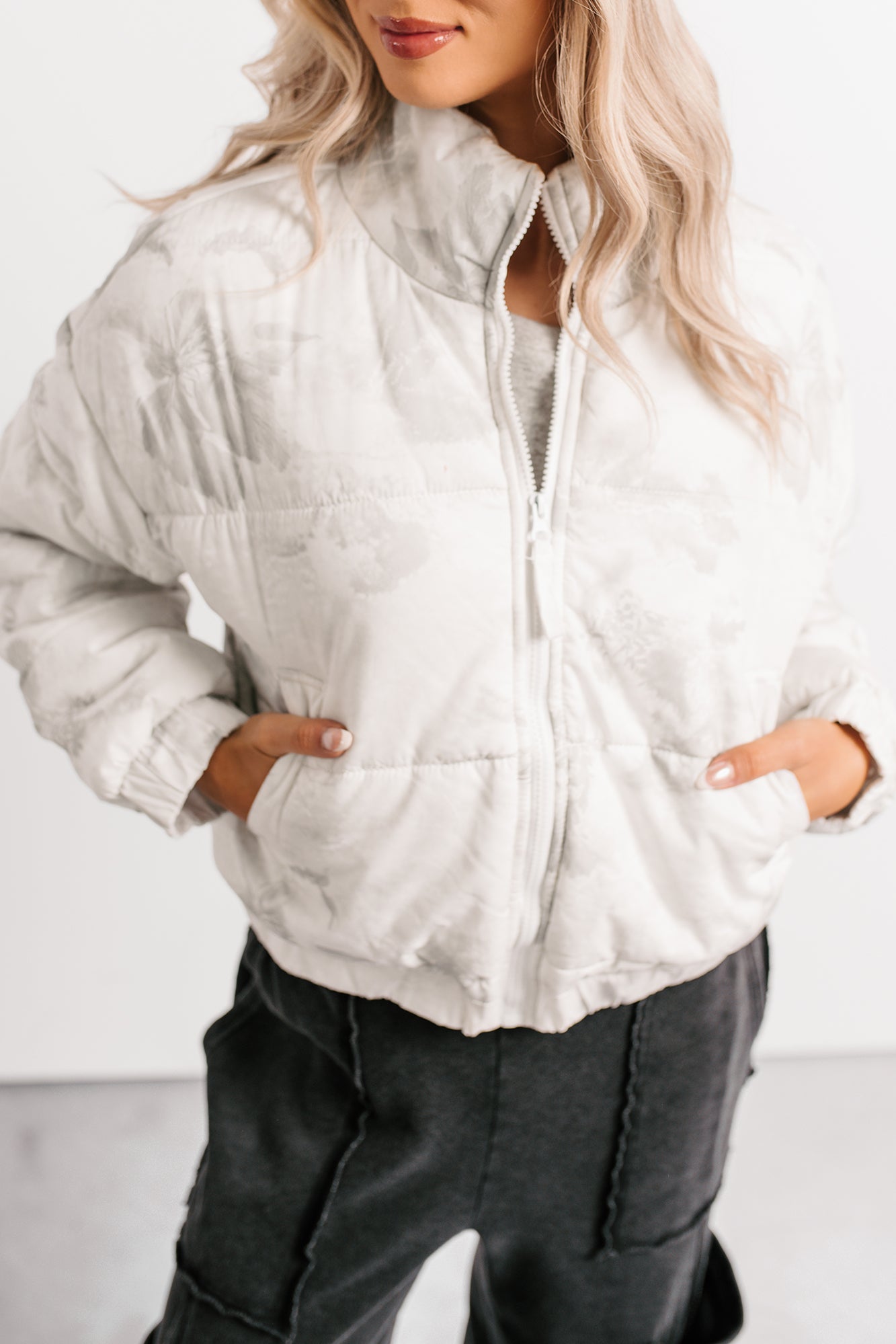 Winter Blooms Floral Puffer Jacket (White/Grey)