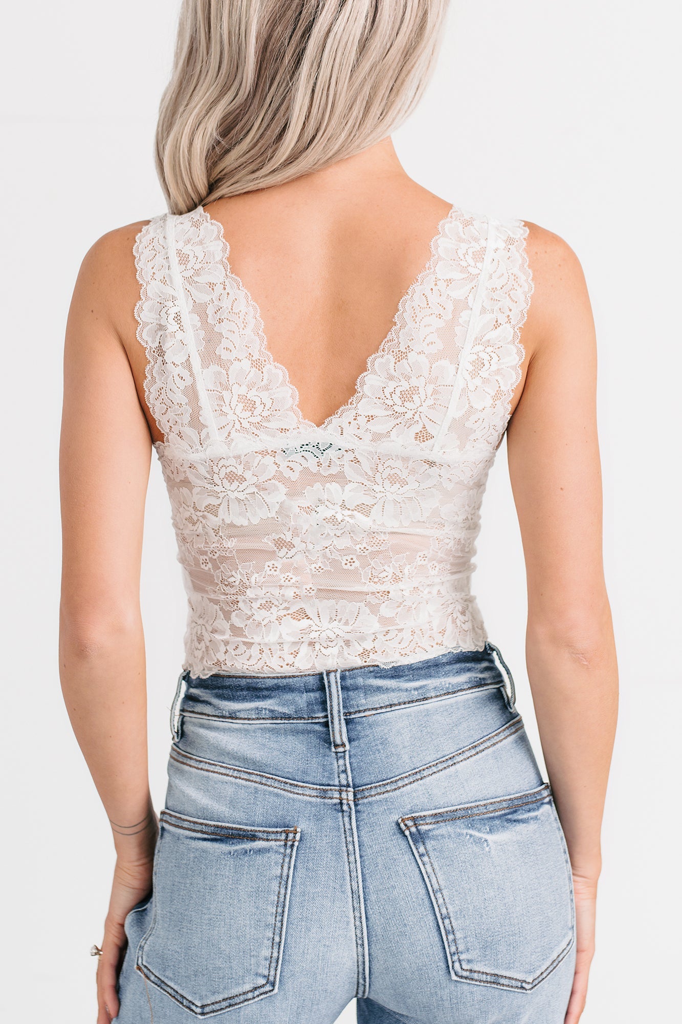 Make Me Blush Padded Lace Bralette (Ivory)