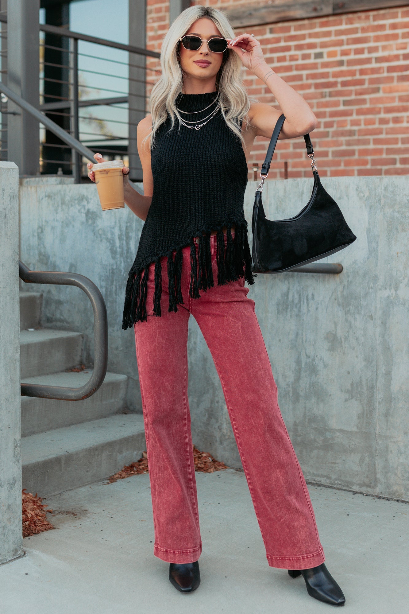 Hidden Spark Sleeveless Fringe Sweater (Black)