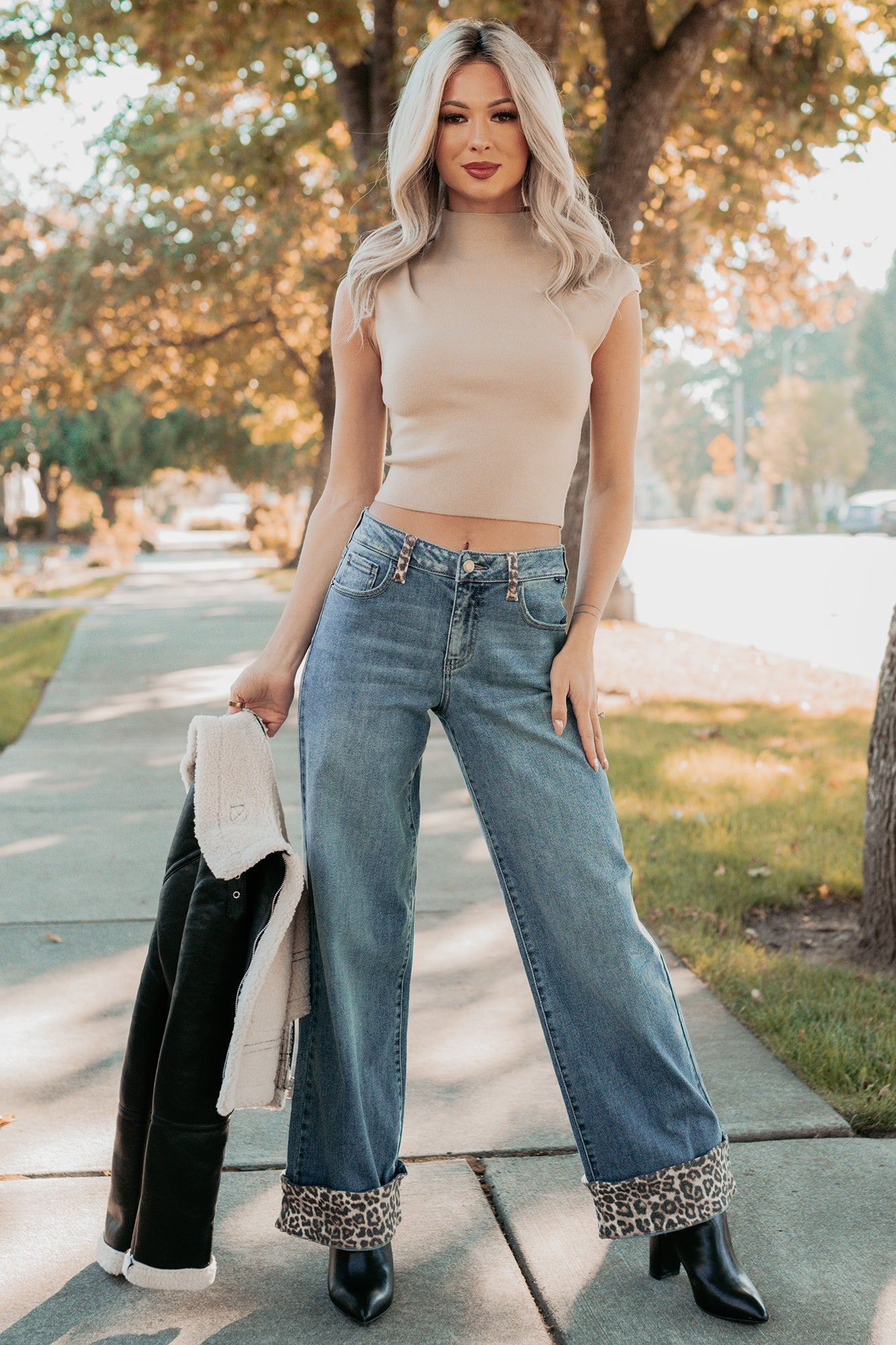 Macy Wide Leg Leopard Cuff Cello Jeans (Medium Tint)