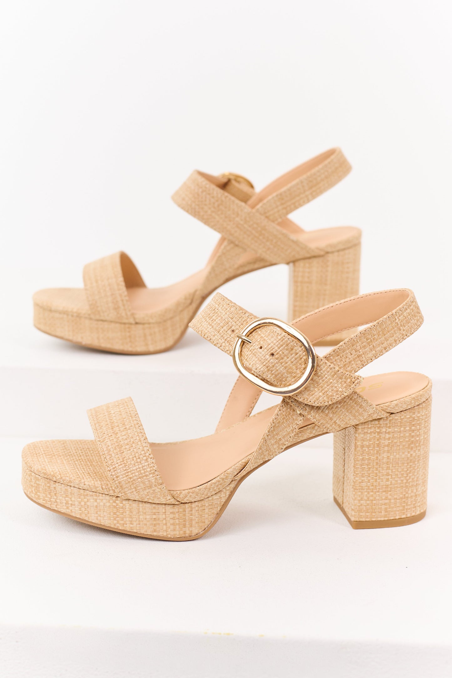 Off Duty Staple Platform Raffia Block Heels (Natural)
