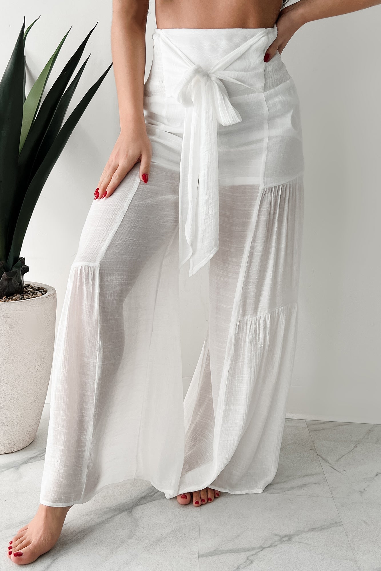 That Time Of Year Tiered Flowy Pants (White)