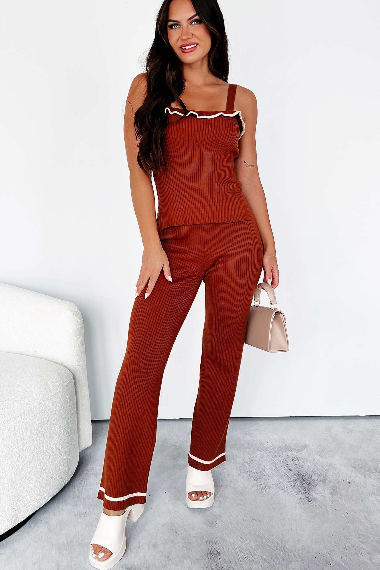 Crisp Leaves Ribbed Knit Tank Top (Rust)