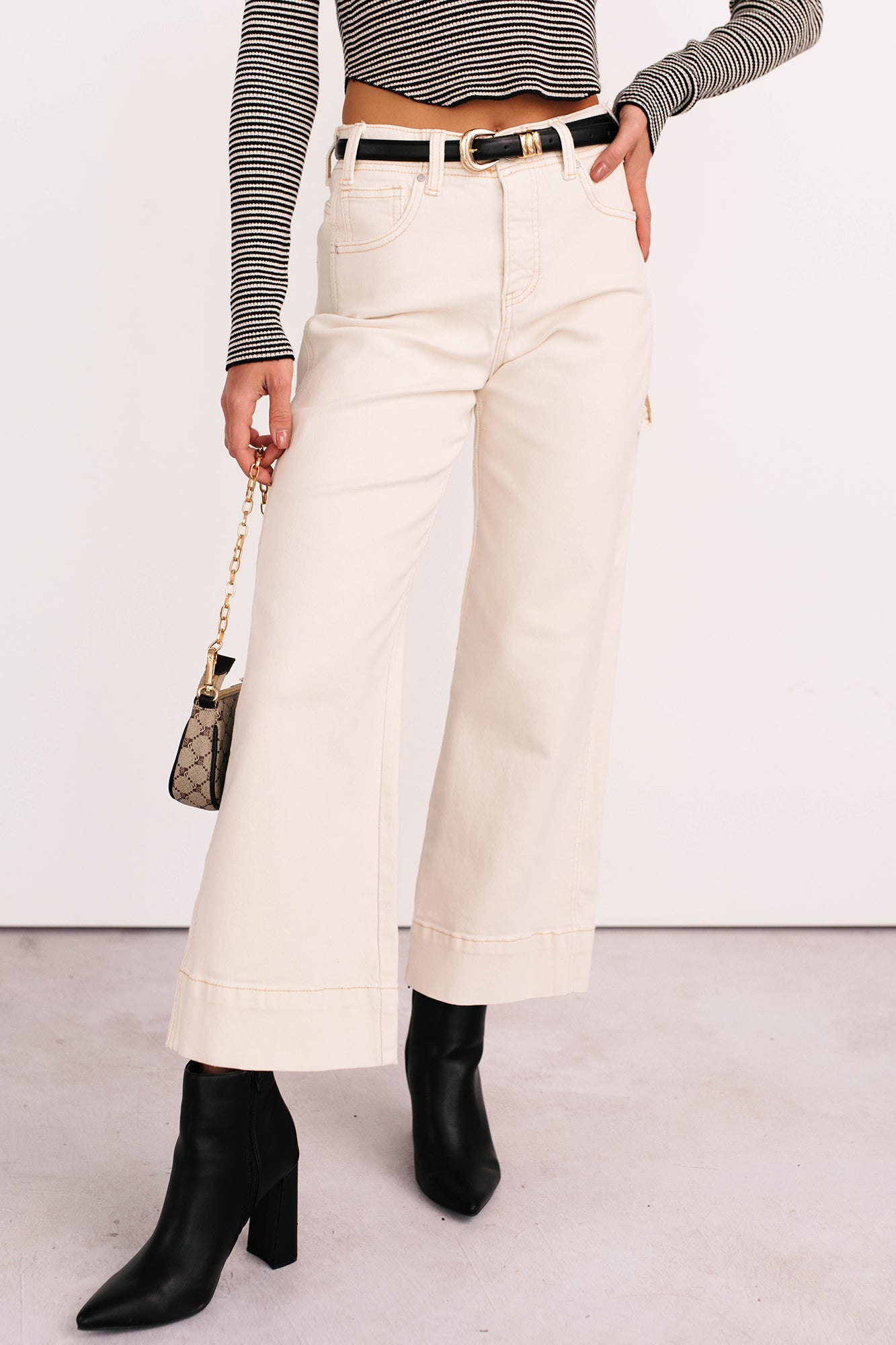 Marlo Tummy Control Wide Crop Risen Jeans (Ivory)