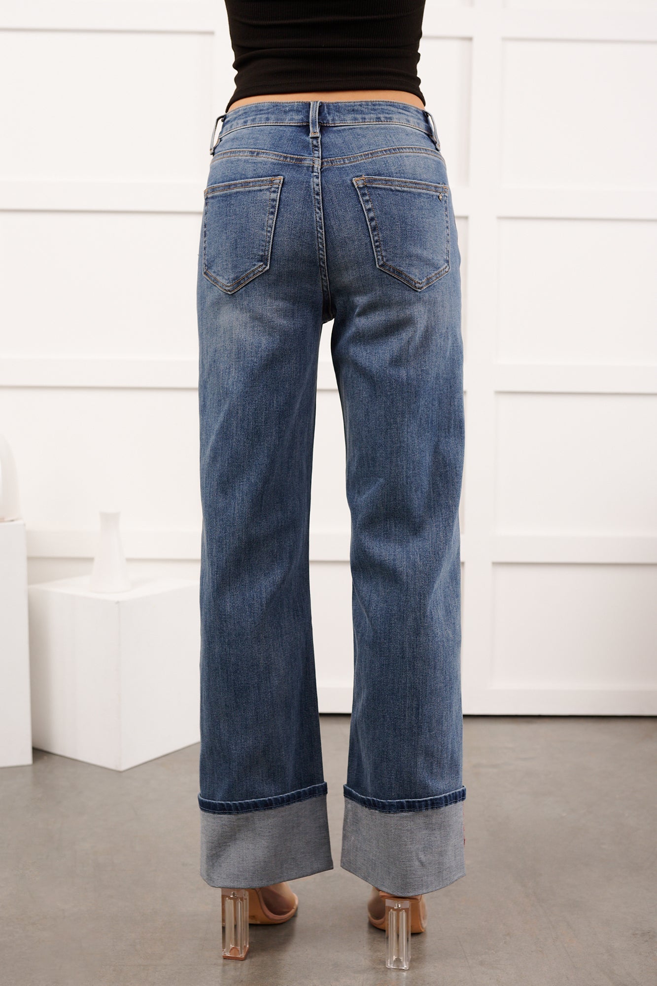 Moises Wide Leg Cuffed Mica Denim Jeans (Porto Blue)