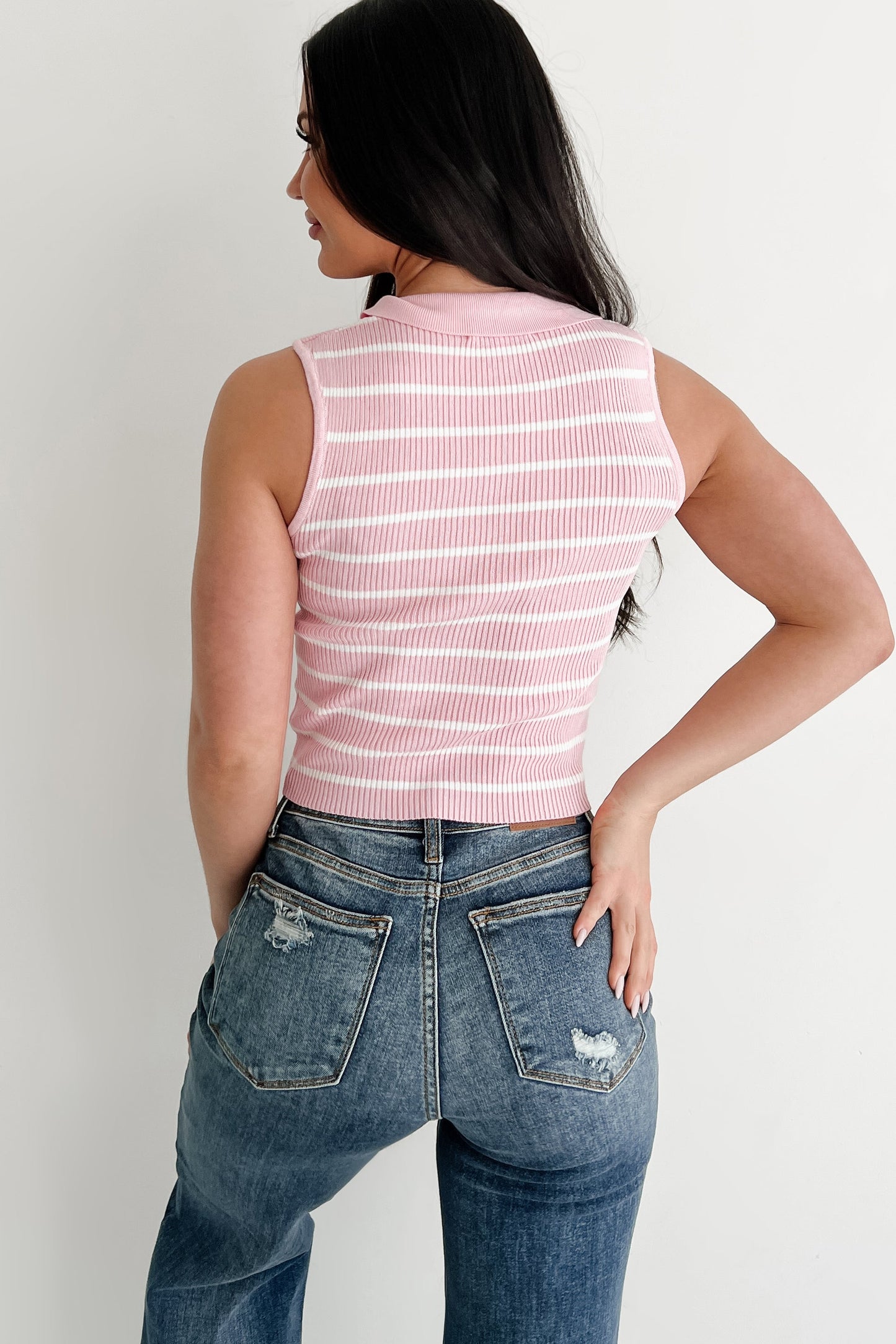 Simple But Stylish Sleeveless Striped Top (Light Pink)