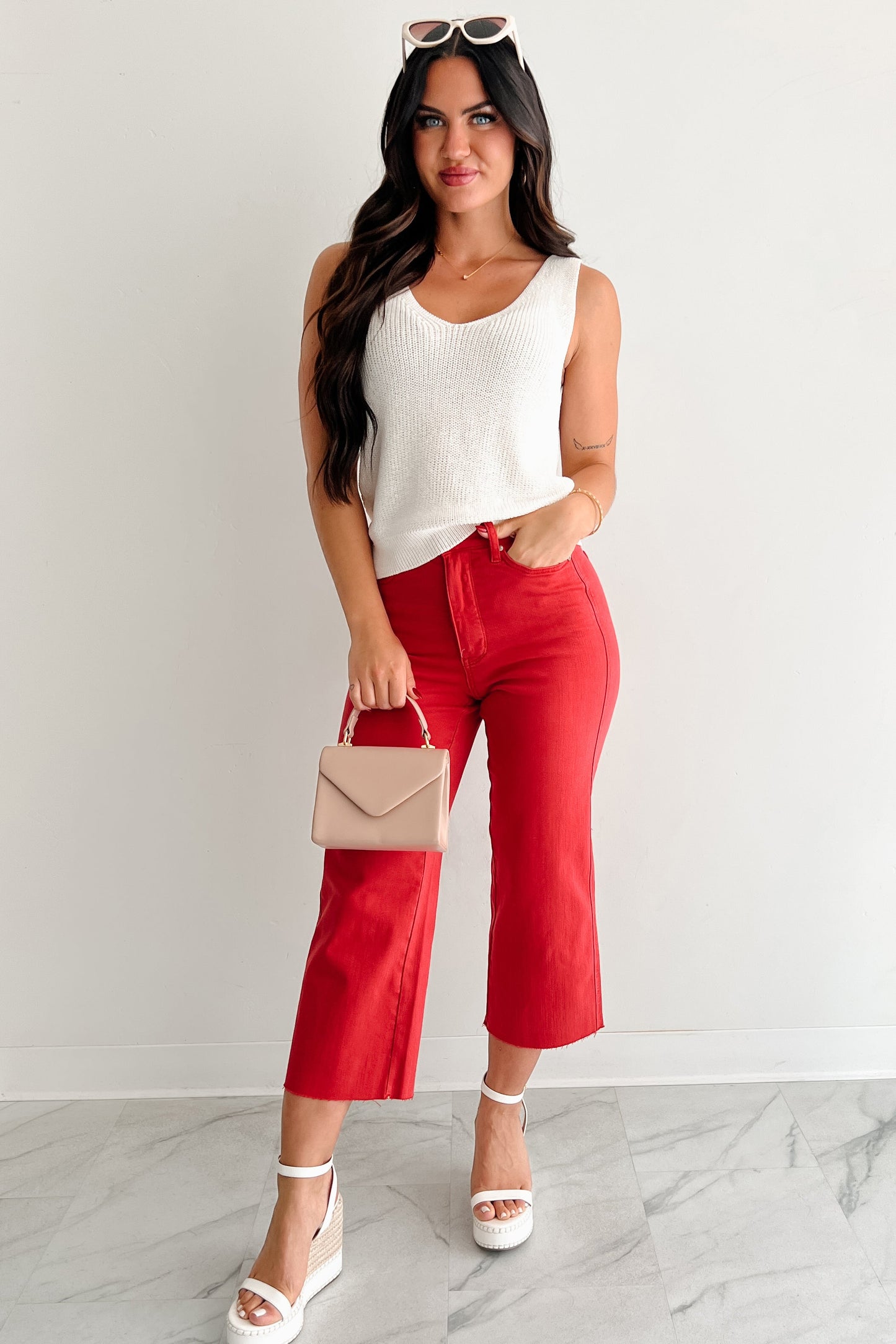 Eddie Tummy Control Wide Crop Judy Blue Jeans (Red)