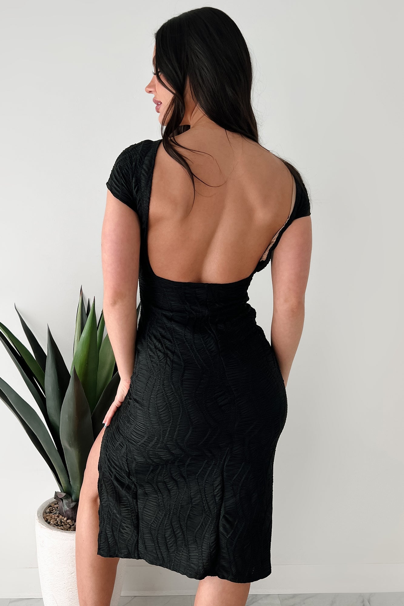 Reminders Of You Open Back Textured Midi Dress (Black)