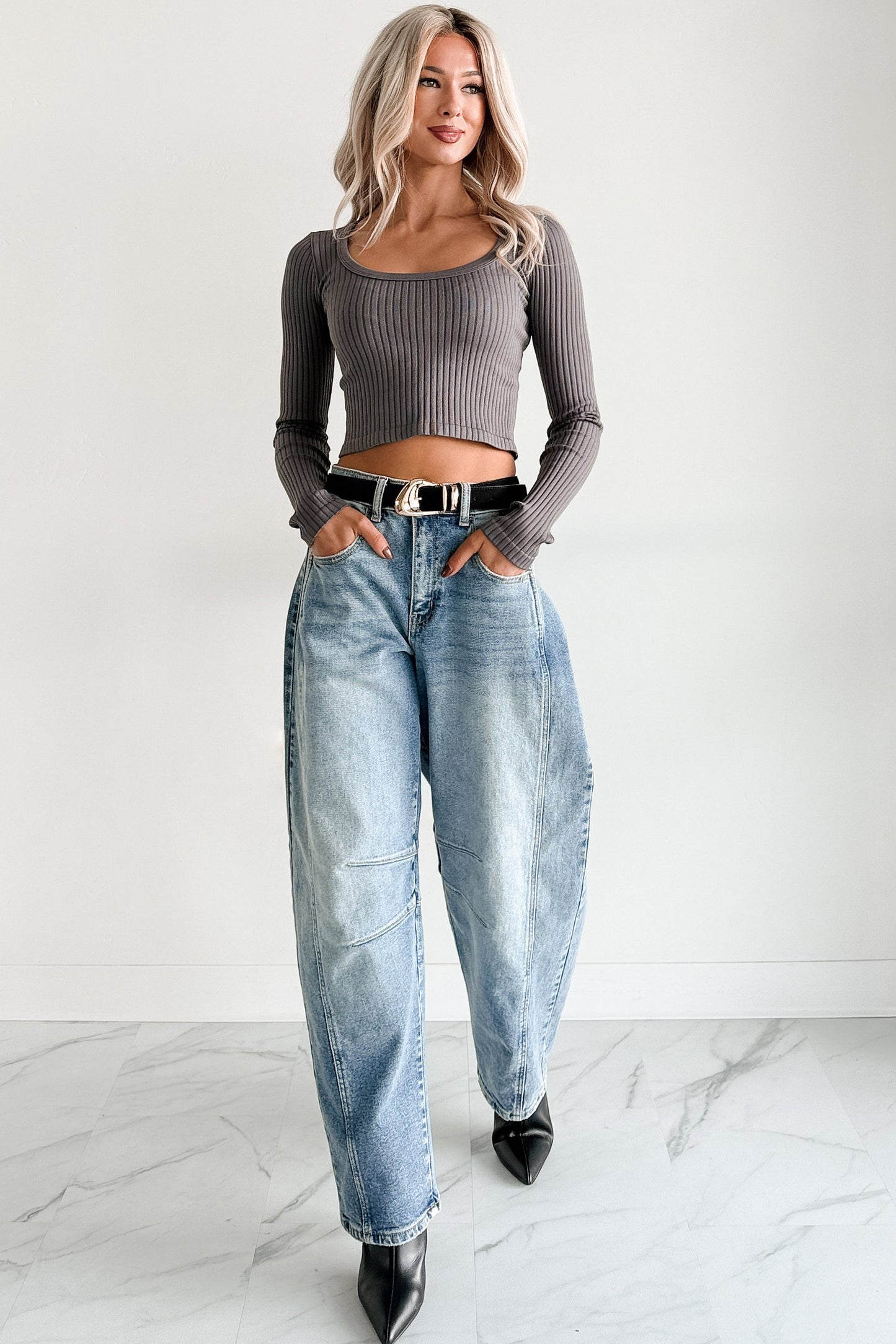 Evening Ease Scoop Neck Ribbed Crop Top (Charcoal)