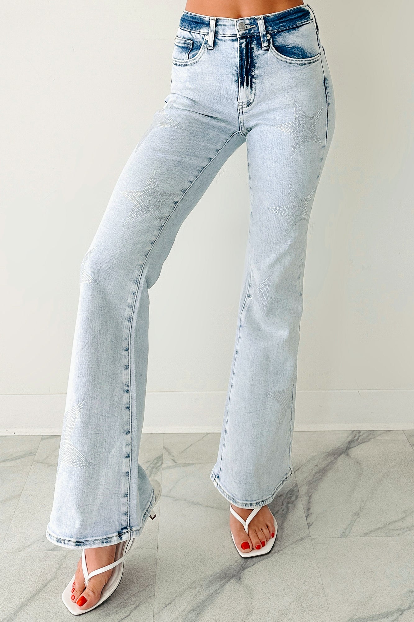 Gwen Tummy Control Saige Flare Star Jeans (Light)