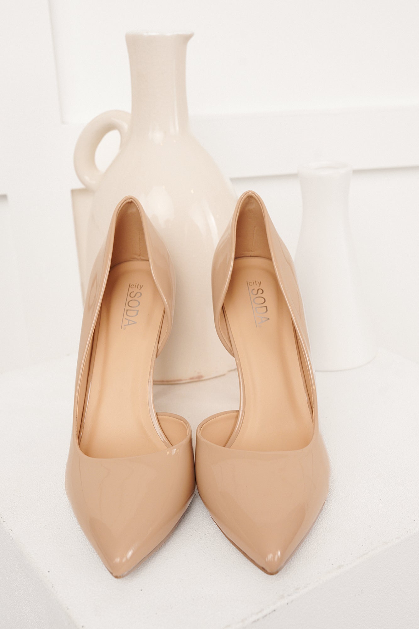 Fit Just Right Pointed Toe Stiletto Heel (Dark Beige)