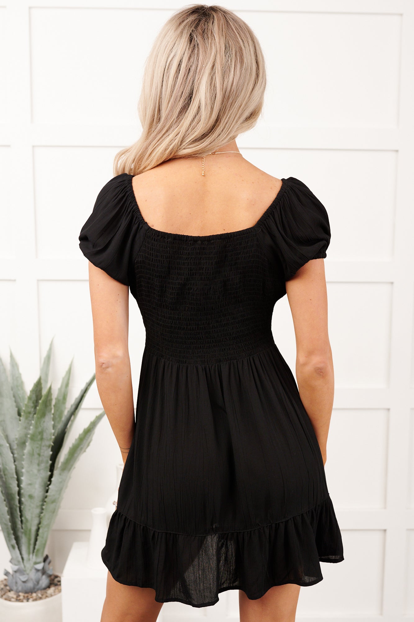 Dancing On Clouds Short Sleeve Mini Dress (Black)