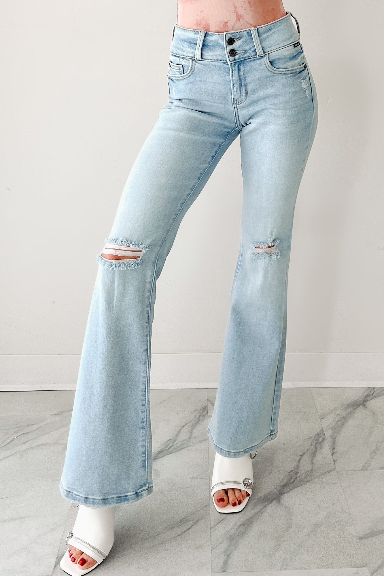 Michael Mid Rise Cello Flare Jeans (Light)