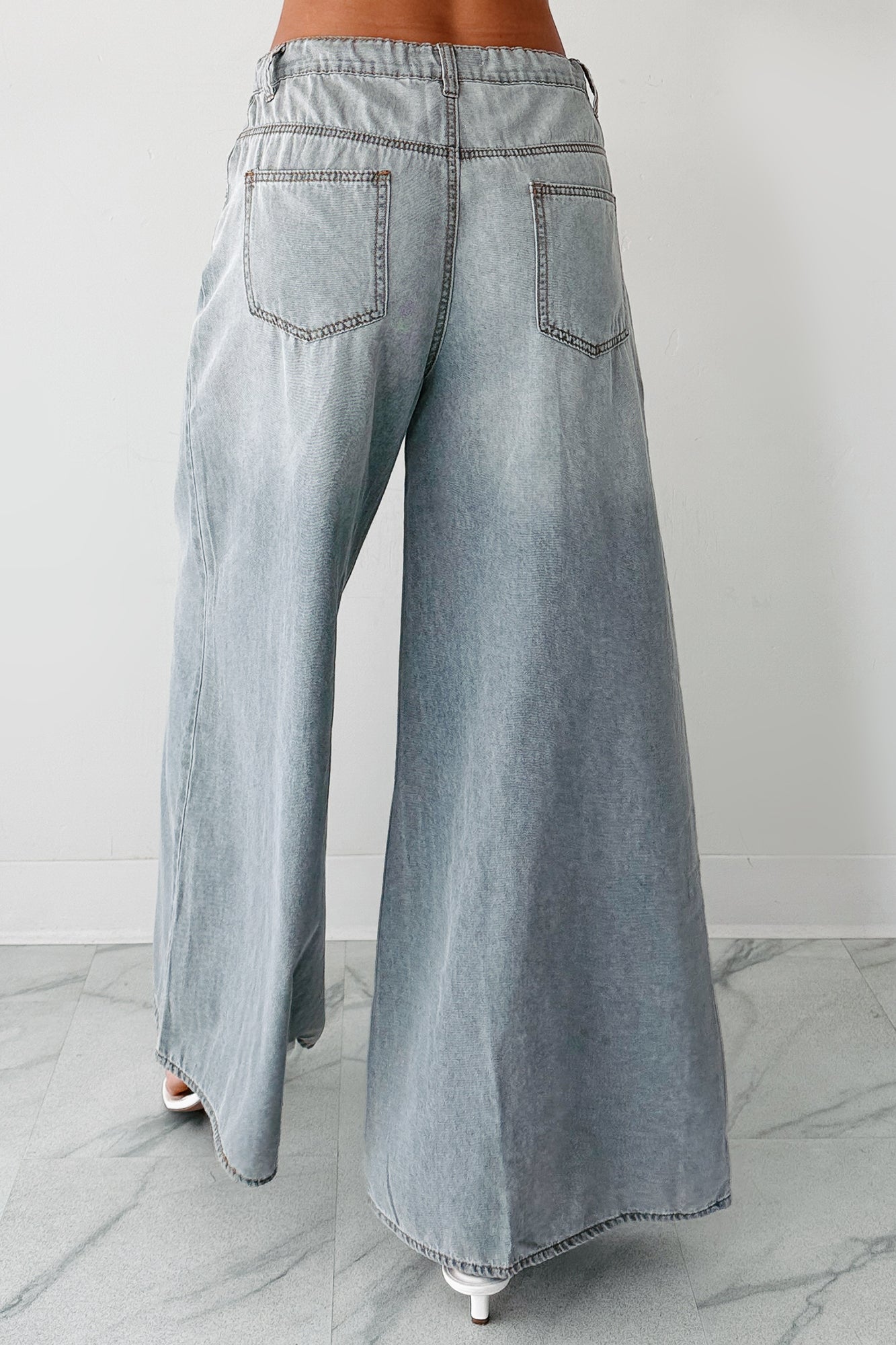 Marin Ombre Wide Leg NoaBoa Jeans (Denim Grey)