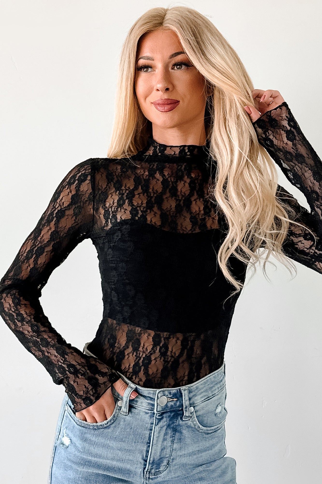 Gentle Spark Floral Lace Long Sleeve (Black)