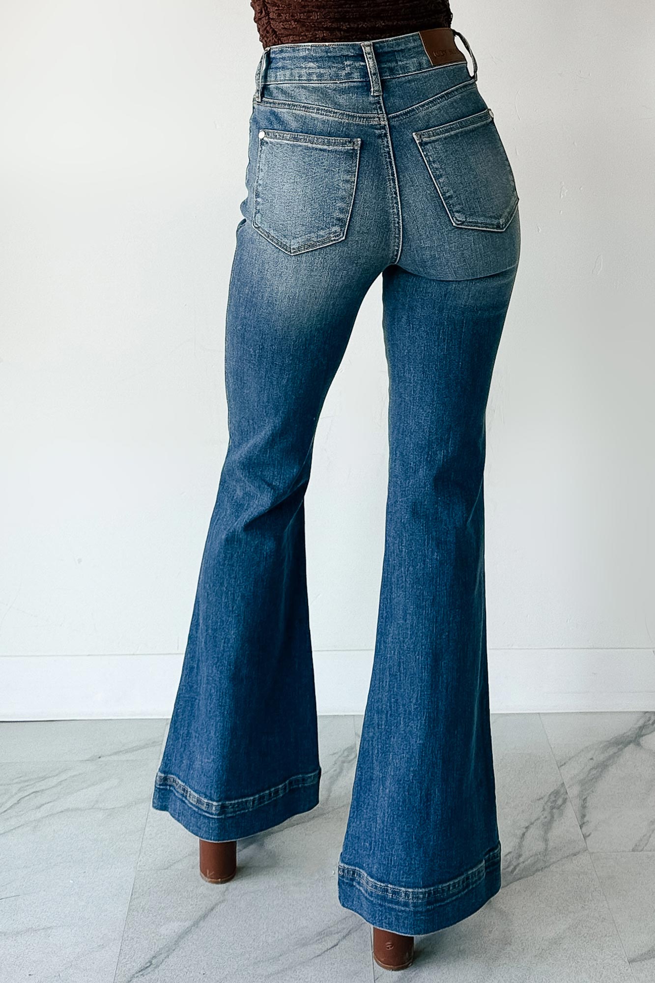 Jensen High Rise Flare Judy Blue Jeans (Medium)