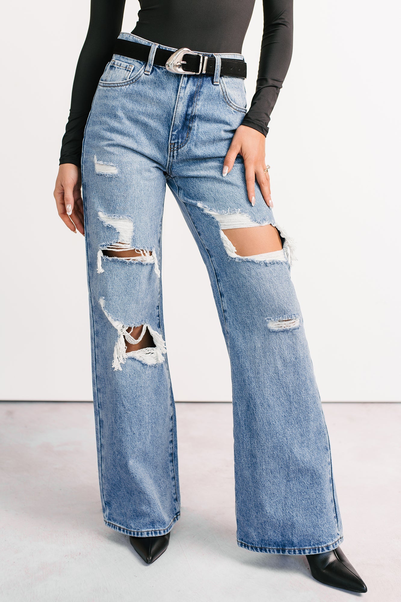 Mylo High Rise Distressed Vibrant Wide Leg Jean (Medium)