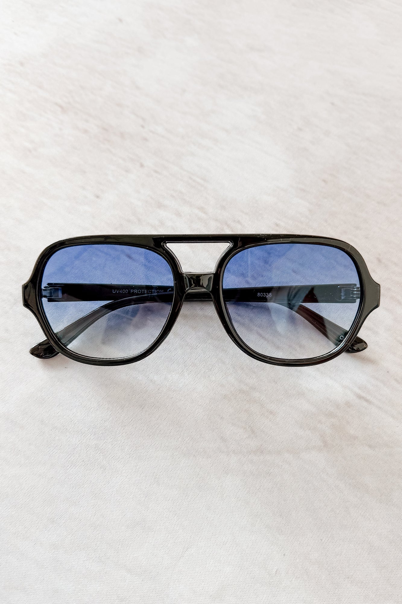 Leading Looks Aviator Sunglasses (Multiple Color Options)