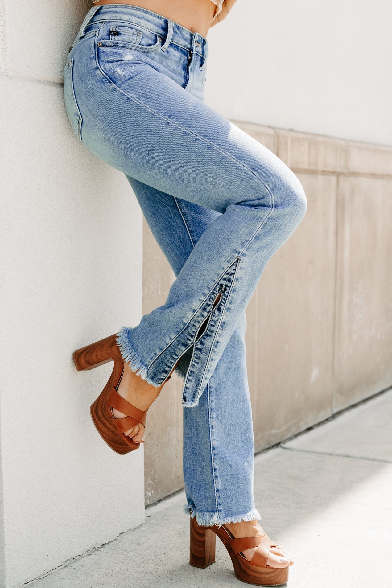 Finn Mid Rise Split Hem Kancan Jeans (Medium)