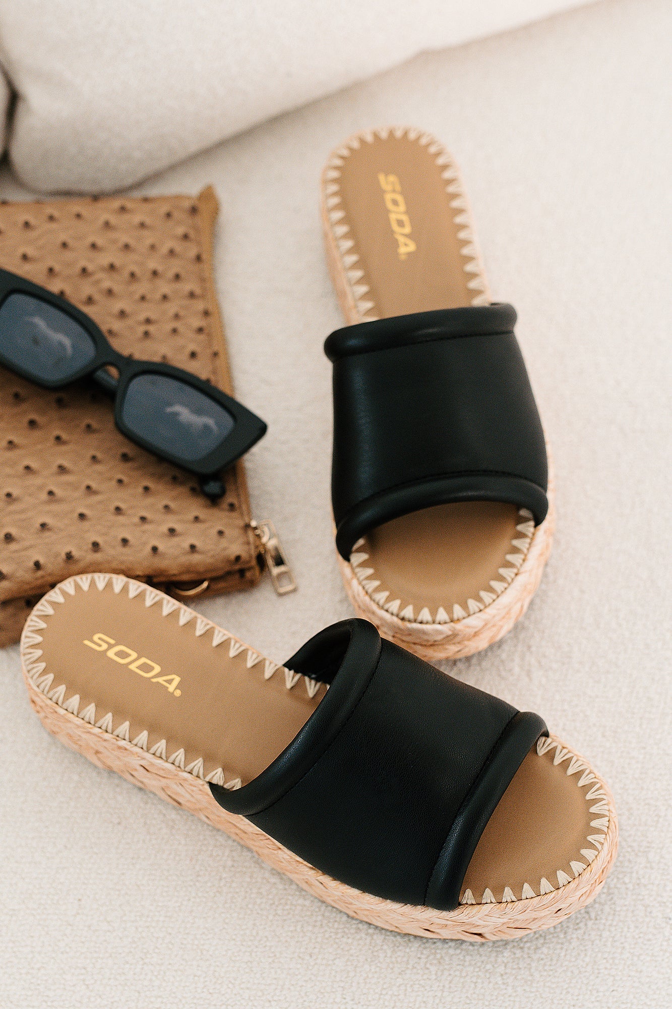 Cocktail Energy Platform Sandals (Black)